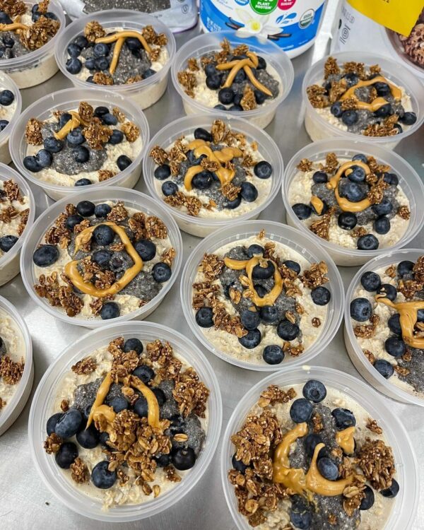 bowls of food with blueberries and chia seeds, nutrition and diet rockford, Meal prep ideas